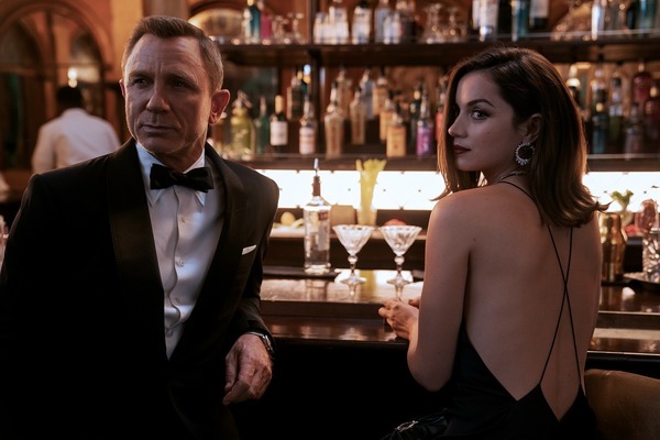 『007／ノー・タイム・トゥ・ダイ 』（C）2019 DANJAQ, LLC AND MGM. ALL RIGHTS RESERVED.