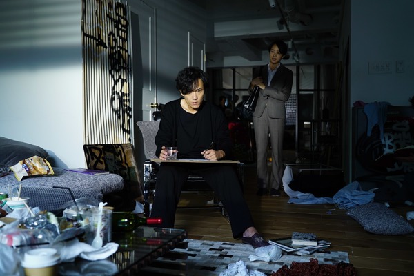 『ばるぼら』（C）2019『ばるぼら』製作委員会