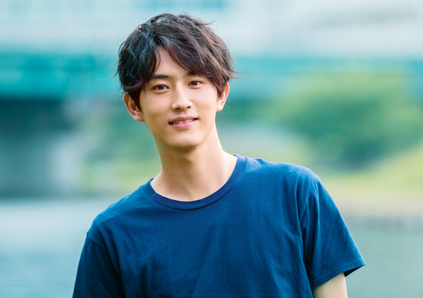 『水上のフライト』　(C) 2020 映画「水上のフライト」製作委員会