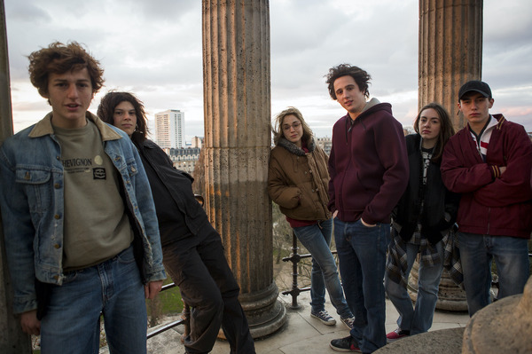 『PLAY 25年分のラストシーン』（C）2018 CHAPTER 2 - MOONSHAKER II - MARS FILMS - FRANCE 2 CINEMA - CHEZ WAM - LES PRODUCTIONS DU CHAMP POIRIER/ PHOTOS THIBALUT GRABHERR　　