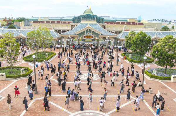 7月に再開した東京ディズニーランド(C) Disney