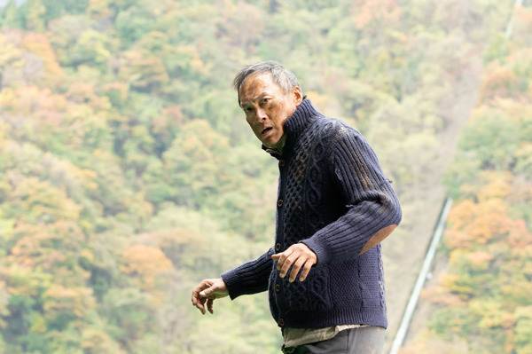 「逃亡者」 (C) 2020 TV Asahi & Warner Bros. International Television Production Limited. All Rights Reserved.