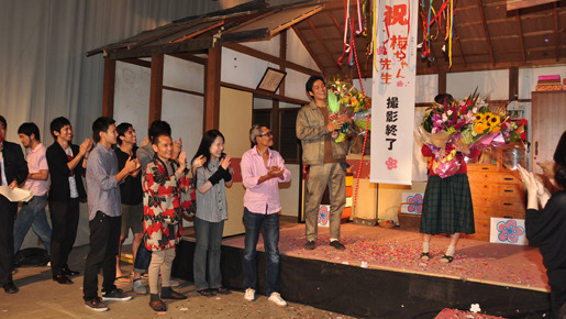 「梅ちゃん先生」クランクアップ