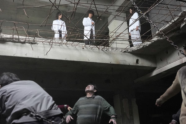 「君と世界が終わる日に」第3話（C）NTV