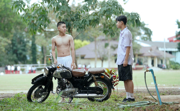 『デュー　あの時の君とボク』　（C）2019 CJ MAJOR ENTERTAINMENT CO.,LTD. ALL RIGHTS RESERVED