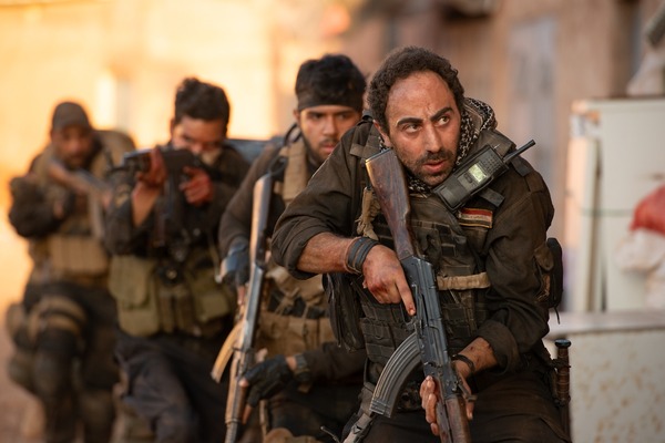 『モスル～あるＳＷＡＴ部隊の戦い～』 (C) 2020 Picnic Global LLC. All Rights Reserved.