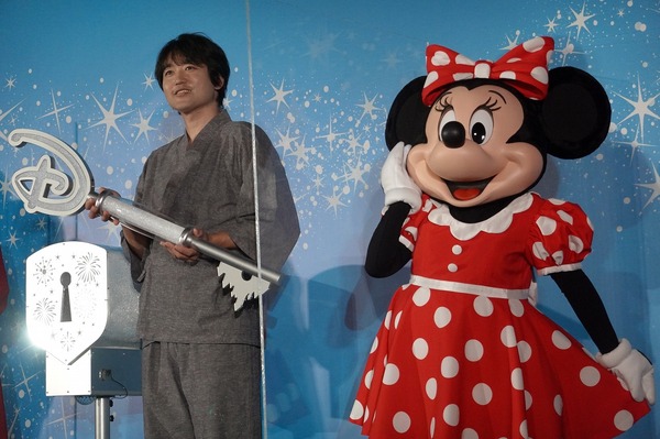 日本最大のディズニーストア「ディズニーフラッグシップ東京」オープニングイベント As to Disney artwork, logos and properties： (C) Disney