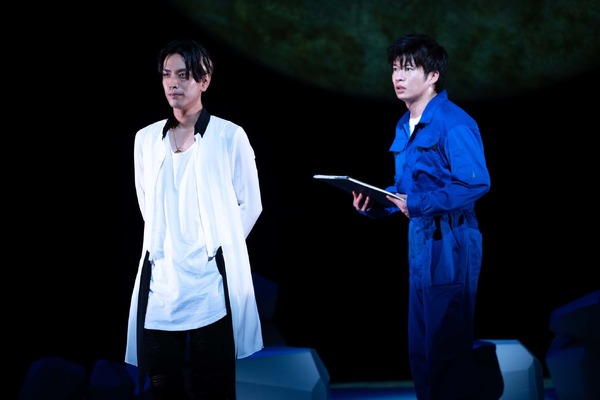 舞台「もしも命が描けたら」撮影：引地信彦