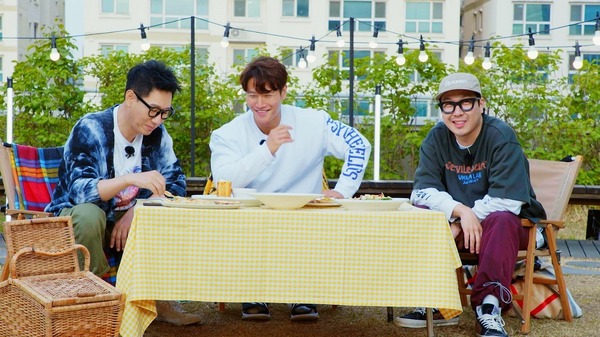 「ランニングマン・プラス」 （C）SBS （C）2021 Disney and its related entities