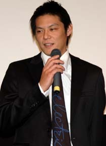 「これまでで、いちばん一生懸命やった！」井坂俊哉、中村ゆり、西島秀俊、藤井隆、井筒和幸監督、李鳳宇プロデューサー『パッチギ！ LOVE&PEACE』完成披露試写会舞台挨拶