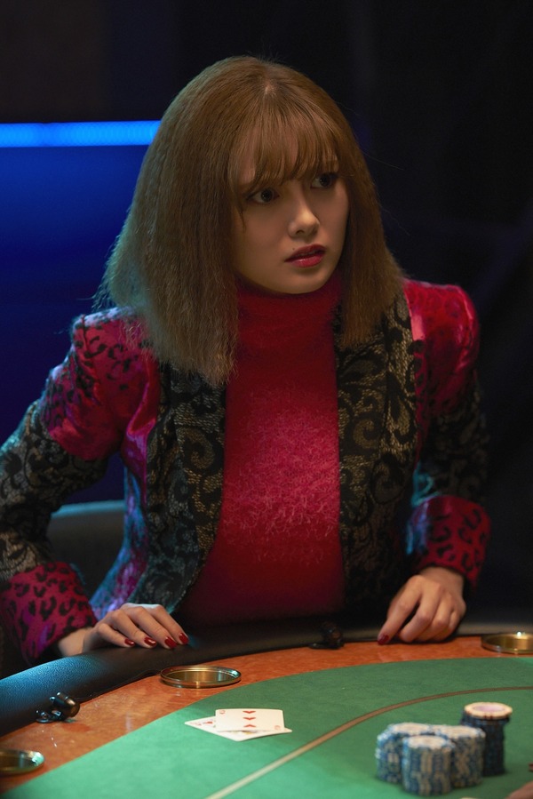 『嘘喰い』（C）迫稔雄/集英社 （C）2022映画「嘘喰い」製作委員会