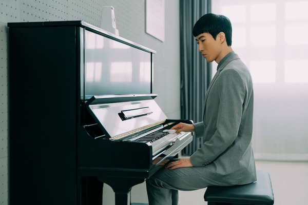 『僕と彼女のファースト・ハグ』（C）2020 Aim Media Co., Ltd. Huayi Brothers Pictures Ltd. Huanxi Media Group Limited (Tianjin) All rights reserved