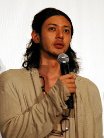 家族の絆を紡ぐ『東京タワー　オカンとボクと、時々、オトン』オダギリジョー、樹木希林、内田也哉子、松たか子、小林薫初日舞台挨拶