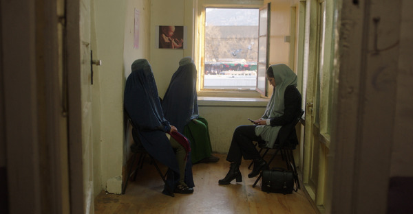 『明日になれば～アフガニスタン、女たちの決断～』（C）2019 Noori Pictures