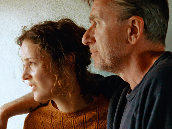 『ベルイマン島にて』（C）2020 CG Cinéma ‒ Neue Bioskop Film ‒ Scope Pictures ‒ Plattform Produktion ‒ Arte France Cinéma