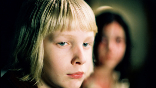 『ぼくのエリ 200歳の少女』　（C）EFTI_Hoyte van Hoytema