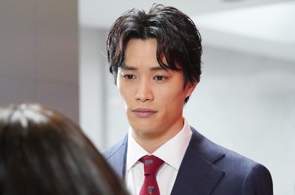 「悪女（わる）～働くのがカッコ悪いなんて誰が言った？～」第1話（C）NTV