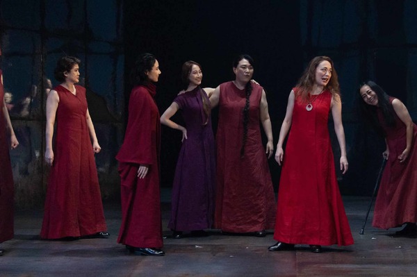 パルコ・プロデュース2021「ジュリアス・シーザー」　撮影:加藤幸広