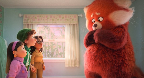 『私ときどきレッサーパンダ』（C）2022 Disney/Pixar