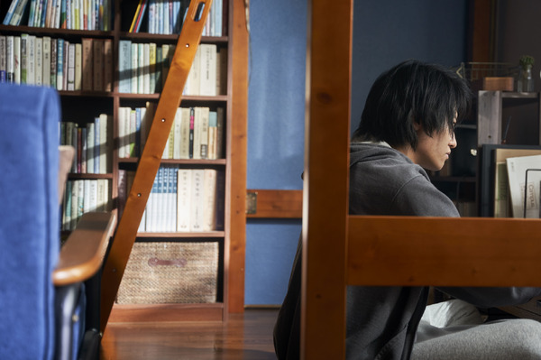 Huluオリジナル「あなたに聴かせたい歌があるんだ」（C）HJホールディングス