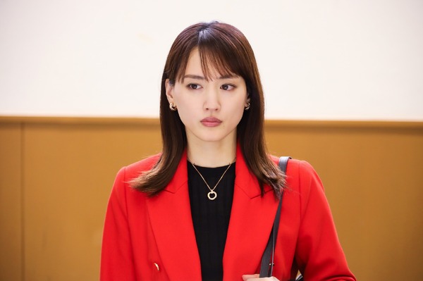 「元彼の遺言状」第9話（C）フジテレビ