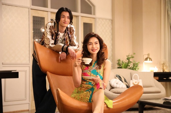 「やんごとなき一族」第8話（C）フジテレビ