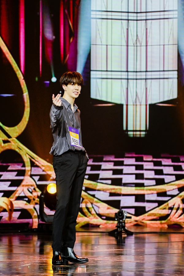 「青春スター」カズタ　（C）CHANNEL A All rights reserved