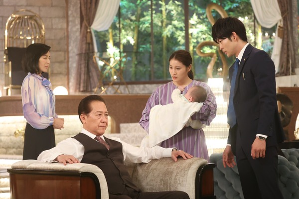 「やんごとなき一族」第10話（C）フジテレビ