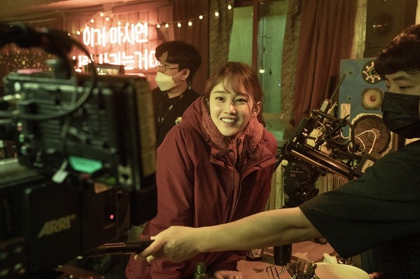 『恋愛の抜けたロマンス』メイキング（C）2021 CJ ENM Co., Ltd., TWELVE JOURNEY ALL RIGHTS RESERVED