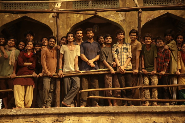 『スーパー30 アーナンド先生の教室』(C)Reliance Entertainment (C)HRX Films (C)Nadiadwala (C)Grandson Entertainment (C)Phantom Films.