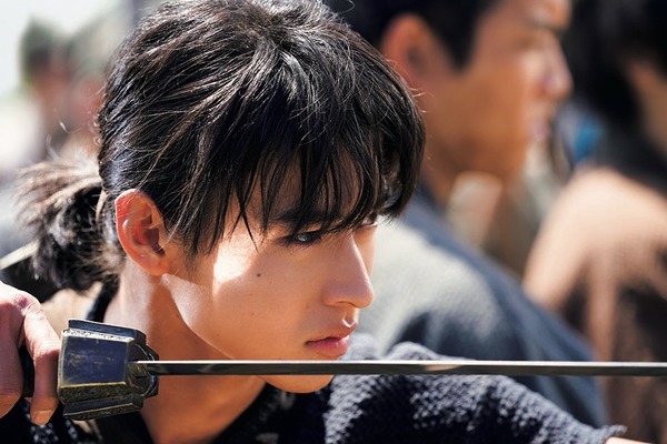 『キングダム２ 遥かなる大地へ』（C）原泰久／集英社 （C）2022 映画「キングダム」製作委員会