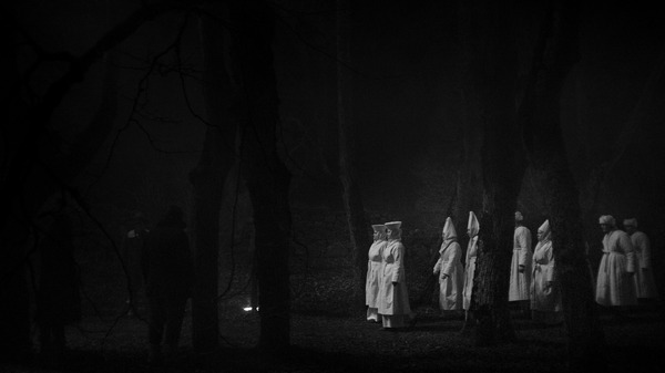 『ノベンバー』（C）Homeless Bob Production,PRPL,Opus Film 2017