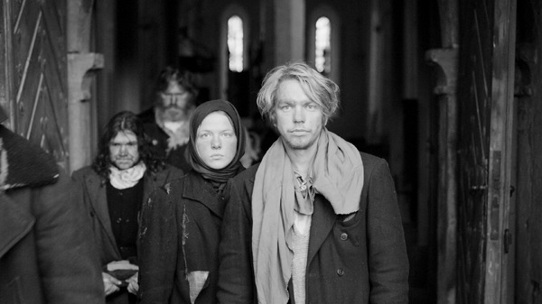 『ノベンバー』（C）Homeless Bob Production,PRPL,Opus Film 2017