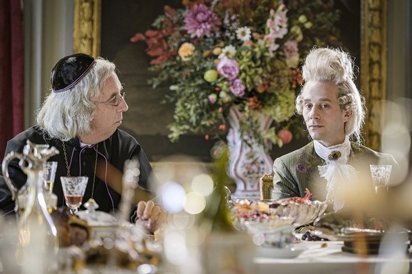 『デリシュ！』（C）2020 NORD-OUEST FILMS―SND GROUE M6ーFRANCE 3 CINÉMA―AUVERGNE-RHôNE-ALPES CINÉMA―ALTÉMIS PRODUCTIONS