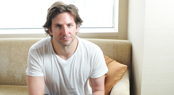 ブラッドリー・クーパー インタビュー「イケメン」でも「セクシー」でもない魅力？