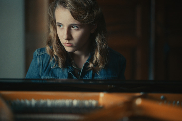 『彼女のいない部屋』（C）2021 - LES FILMS DU POISSON – GAUMONT – ARTE FRANCE CINEMA – LUPA FILM