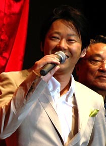 マネキンそっくり？　『舞妓Haaaan!!!』記者会見にて。