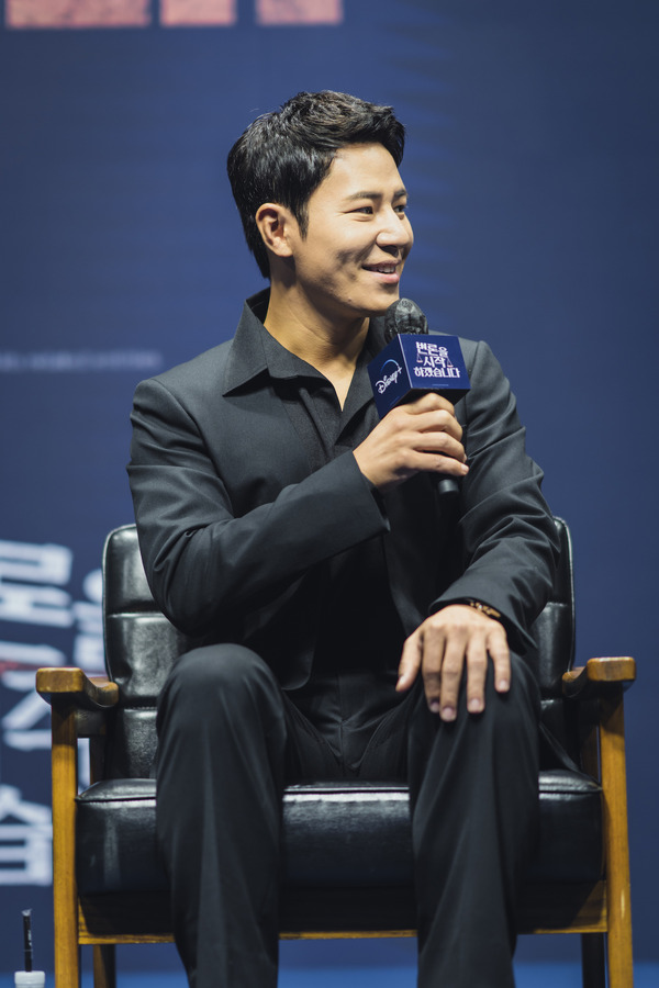 「弁論をはじめます。」制作発表会　© 2022 Disney and related entities