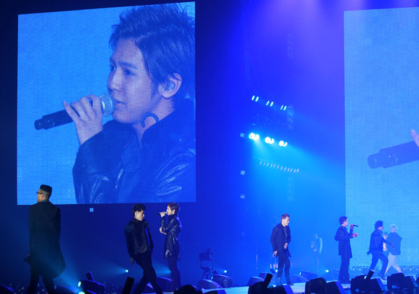 「GENERATIONS from EXILE TRIBE」 in 第16回東京ガールズコレクション 2013 SPRING／SUMMER