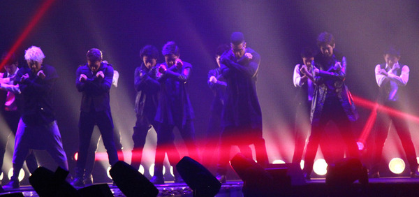 「GENERATIONS from EXILE TRIBE」 in 第16回東京ガールズコレクション 2013 SPRING／SUMMER