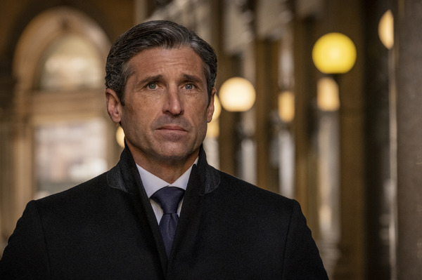 「DEVILS～金融の悪魔～ シーズン2」© 2022 Sky Italia S.r.l.- Lux Vide S.p.a. – Big Light. All Rights Reserved.