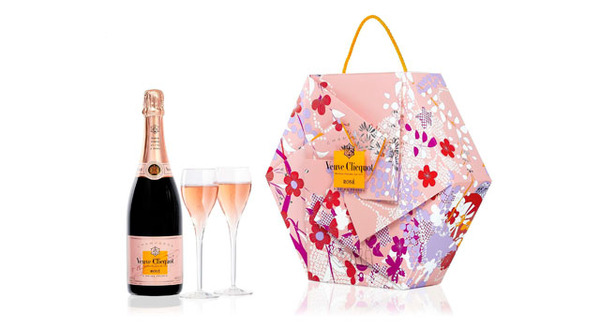 ヴーヴ・クリコ ローズラベル キモノボックス グラスセット 10,500円（税込）