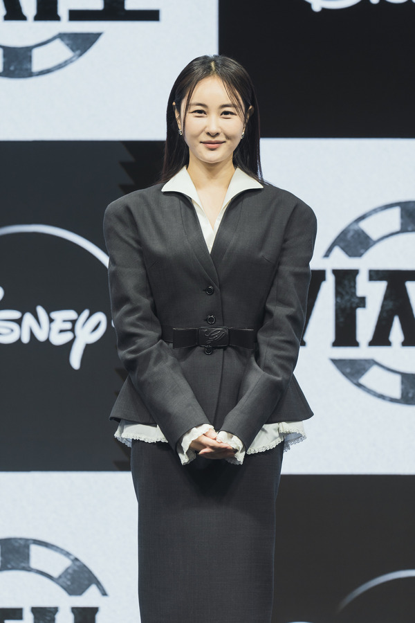 「カジノ」オンライン会見 レポート　© 2022 Disney and its related entities