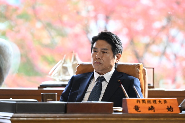 「罠の戦争」第1話（C）カンテレ