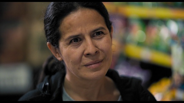 『母の聖戦』（C）MENUETTO FILM, ONE FOR THE ROAD,LES FILMS DU FLEUVE, MOBRA FILMS＆TEOREMA