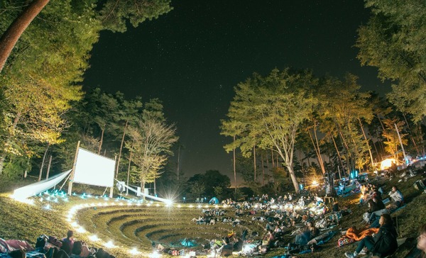 夜空と交差する森の映画祭2023開催決定