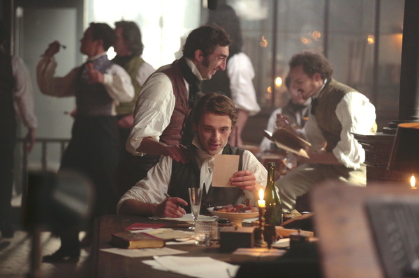 『幻滅』© 2021 CURIOSA FILMS - GAUMONT - FRANCE 3 CINÉMA - GABRIEL INC. ‒ UMEDIA