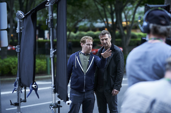 『ブラックライト』メイキング©2021 BL Productions LLC; Allplay Legend Corporation