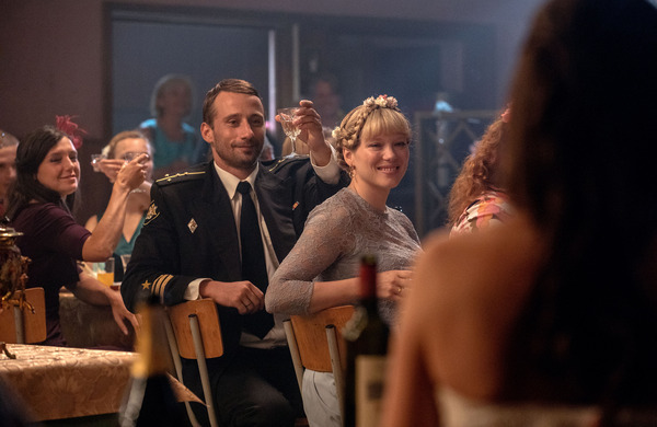 『潜水艦クルスクの生存者たち』(C) 2018 EUROPACORP