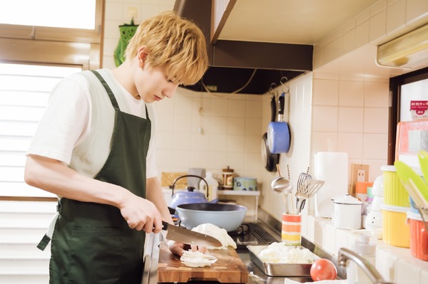 『アキはハルとごはんを食べたい』©たじまこと/竹書房・「アキハル」製作委員会